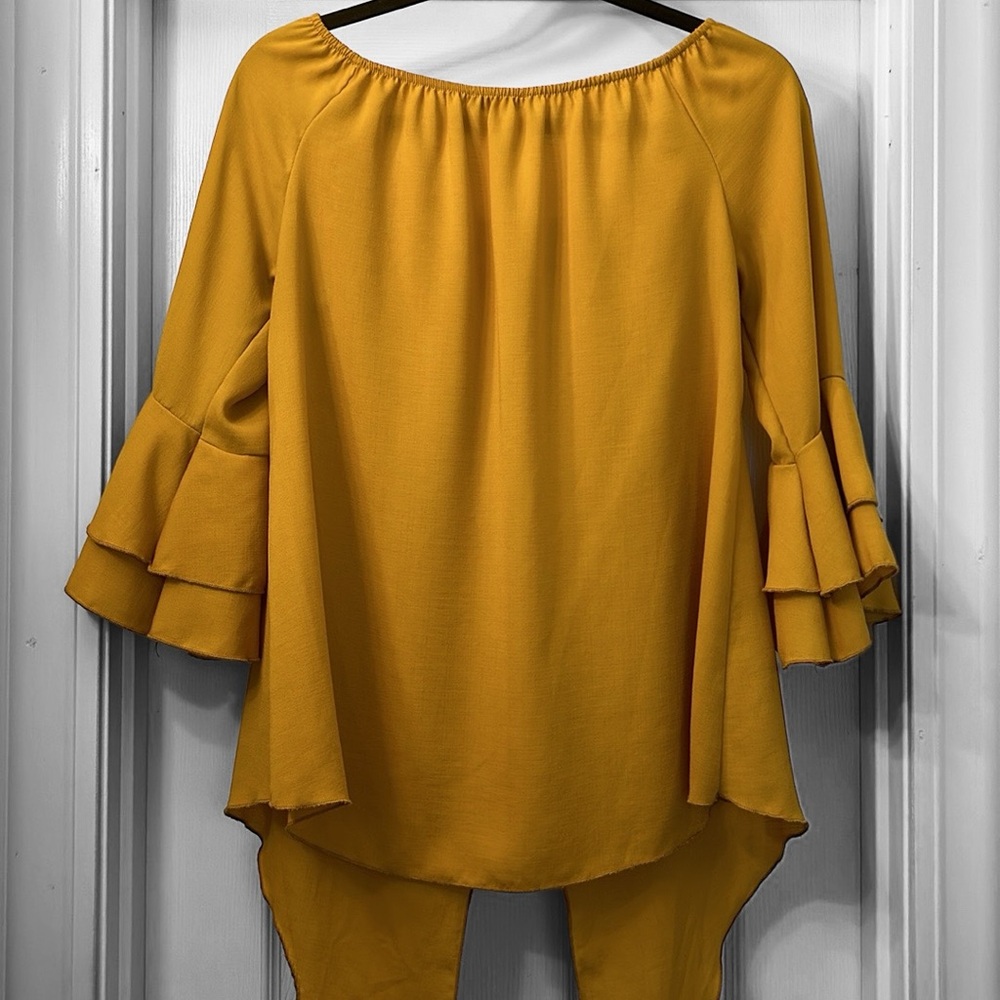 white birch Kelly Ruffle Sleeve Off-the-Shoulder Blouse - Picture 4 of 5
